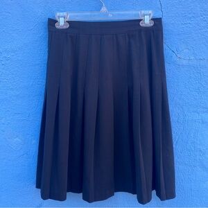 Vintage 80s/90s black pleated skirt below the knee 28” waist, size Small/Medium